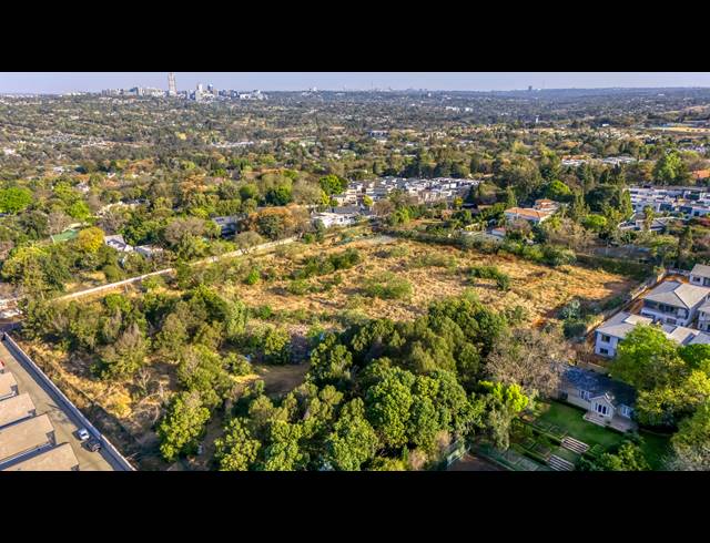 22,100M² VACANT LAND FOR SALE IN BRYANSTON